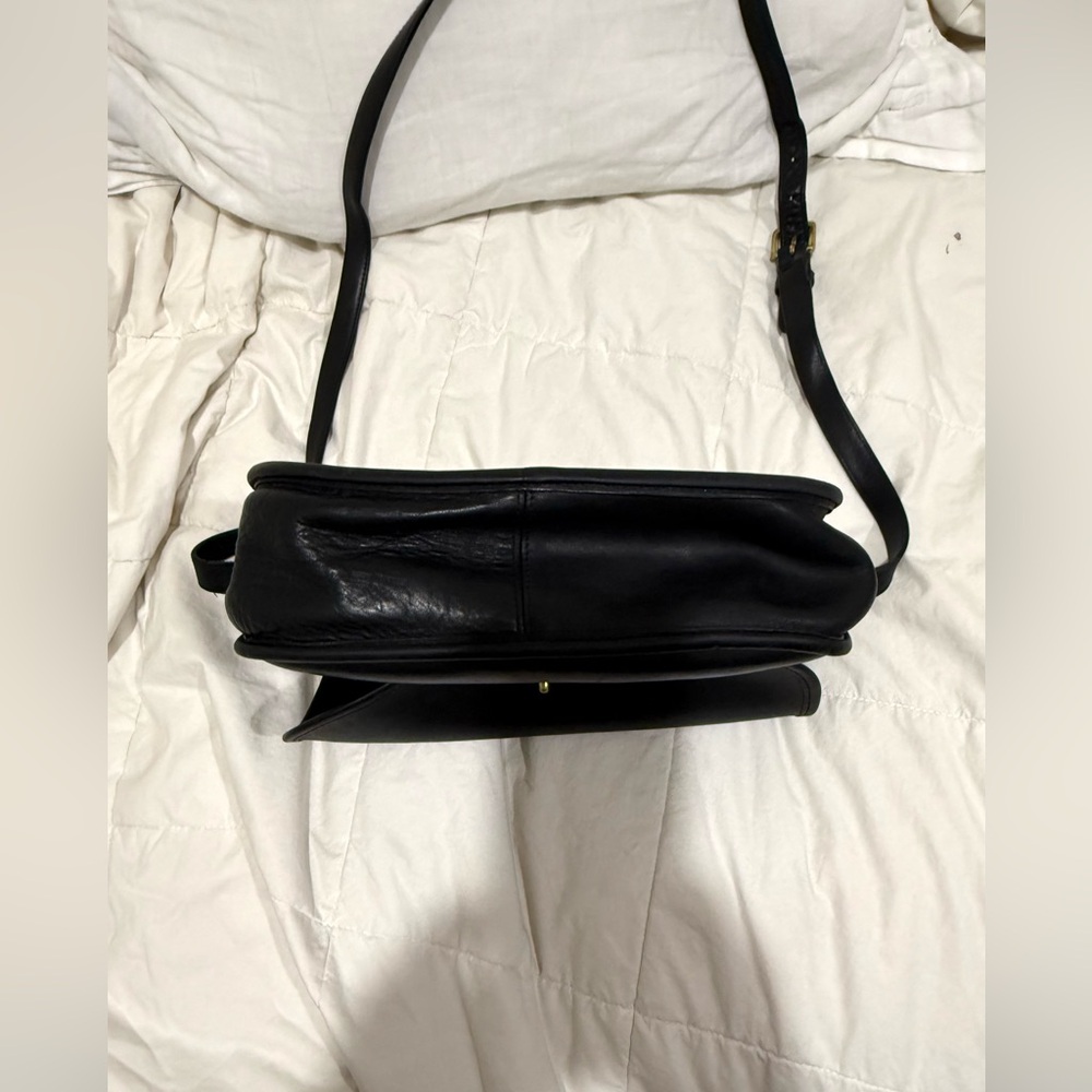 Coach vintage Black Leather Crossbody Bag 9790 - Picture 4 of 7